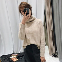 Load image into Gallery viewer, Winter cashmere sweater
